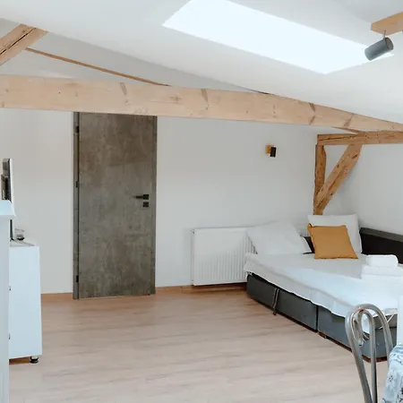 Rynek Wildecki 2-bedroom * Poznan